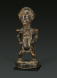 Weibliche Figur