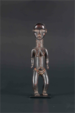   Weibliche Figur Dan, Liberia Holz  