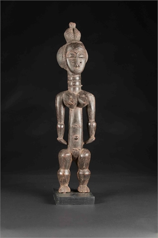   Weibliche Figur Attie, Elfenbeinküste Holz  