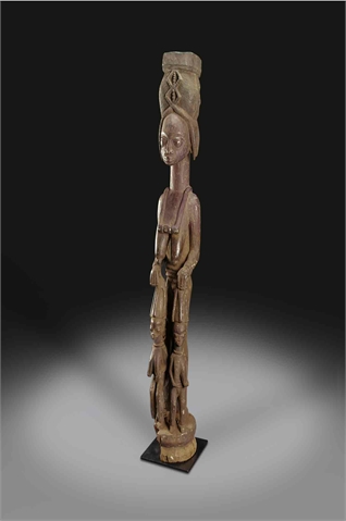   Weibliche Figur mit Zwillingen Yoruba, Nigeria Holz  