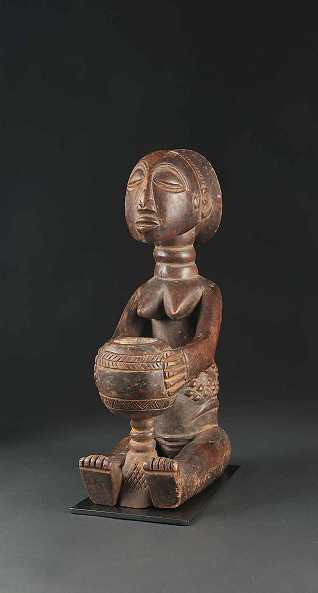  Weibliche Schalenträgerin (Kabila), Luba, Dem. Rep. Kongo, Holz, Höhe 38 cm