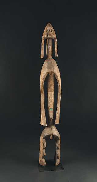  MumujeMännliche FigurNigeriaHolzHöhe 98 cm