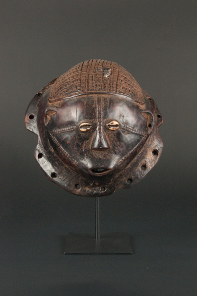 Helmmaske Tabwa